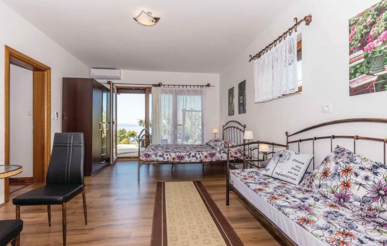 Apartment Anika Кострена Экстерьер фото